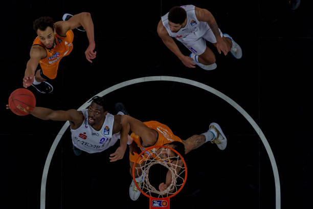 赛走向的关 赛走向的关